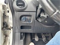 Opel Corsa 1.2i Essentia, 2010 – foto 17 – kavel bij Hammertime