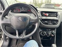 Peugeot 208 1.4i Access, 2012 – foto 13 – kavel bij Hammertime