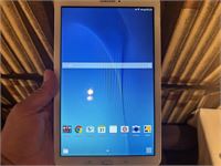 1 Samsung Tablet Galaxy Tab E – foto 2 – kavel bij Hammertime