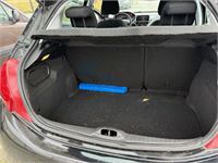 Peugeot 208 1.2i Puretech Active, 2015 – foto 24 – kavel bij Hammertime