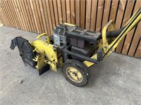 Kantenfrees John Deere E35 Edger – foto 3 – kavel bij Hammertime
