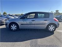 Renault Megane Berline 1.4i 16v Authentique Reference, 2004 – foto 8 – kavel bij Hammertime