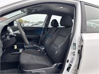 Hyundai I30 1.4i Comfort, 2011 – foto 10 – kavel bij Hammertime