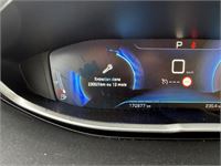 Peugeot 5008 1.6 Bluehdi Allure 115 At, 2018 – foto 18 – kavel bij Hammertime