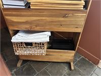 1 Houten Wandrek Met Inhoud – foto 4 – kavel bij Hammertime