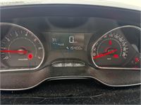 Peugeot 208 1.2i Puretech Active, 2015 – foto 16 – kavel bij Hammertime
