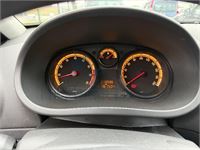 Opel Corsa 1.4i Black Edition, 2011 – foto 16 – kavel bij Hammertime