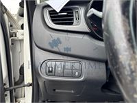 Kia Carens 1.6i Lx 5pl., 2013 – foto 19 – kavel bij Hammertime