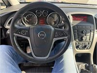 Opel Astra 1.4i Enjoy, 2011 – foto 18 – kavel bij Hammertime