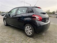 Peugeot 208 1.2i Puretech Active, 2015 – foto 7 – kavel bij Hammertime