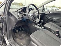 Ford Fiesta 1.25i Ambiente, 2012 – foto 11 – kavel bij Hammertime