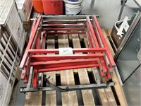 Lot Metalen Schragen – foto 2 – kavel bij Hammertime