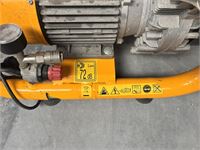 Compressor Ironside Extrem 3t – foto 4 – kavel bij Hammertime