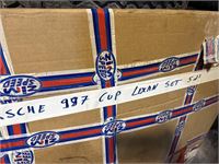 997 Cup Lexan Set 5delig – foto 5 – kavel bij Hammertime