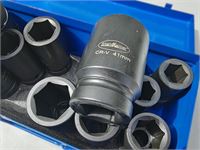 Pneumatische Slagmoersleutel 1"2400nm Met Krachtdoppenset 12 Delig – foto 10 – kavel bij Hammertime