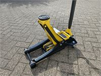 Werkplaatskrik Extra Laag 4 Ton – foto 5 – kavel bij Hammertime