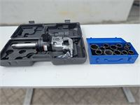 Pneumatische Slagmoersleutel 1"2400nm Met Krachtdoppenset 12 Delig – foto 3 – kavel bij Hammertime