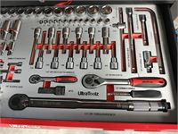 Ultra Tools - 2026 - 12/11 Met Powertools - Gereedschapswagen – foto 7 – kavel bij Hammertime