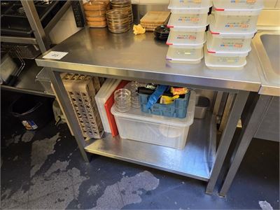 1 Rvs Werktafel – kavel bij Hammertime