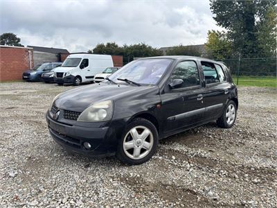 Renault Clio, 2001 – kavel bij Hammertime