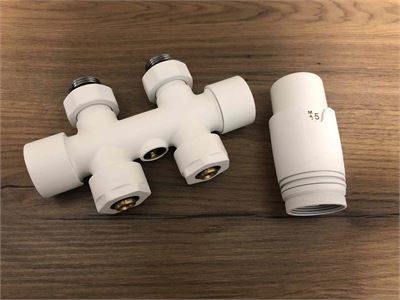 1 X Design Kraanset Wit - Vloer (recht) – kavel bij Hammertime, Bornem
