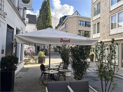 1 Parasol Getekend Duvel – kavel bij Hammertime