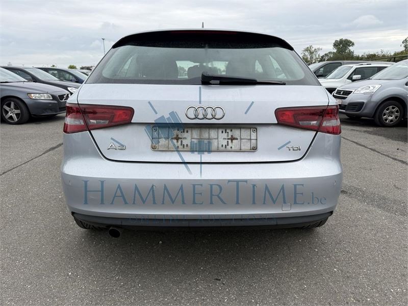 Audi A3 1.6 Tdi Attraction, 2015 – foto 7 – kavel bij Hammertime