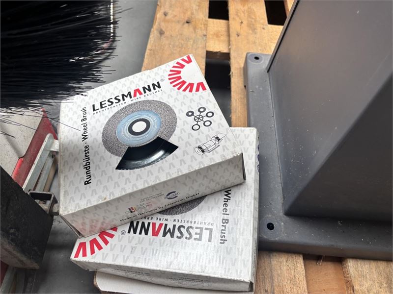 Stannde Slijpmachine Creusen Ak8000 – foto 6 – kavel bij Hammertime