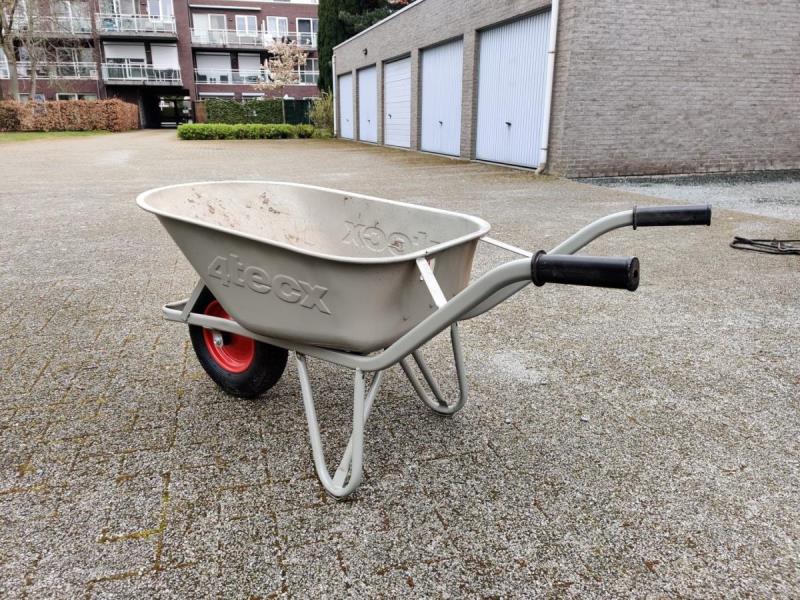 https://cdn.aeman.nl/AE_Hammertime/image/800/800/2ac5f126-0c37-444e-91fc-ff8959395ec3/jpg