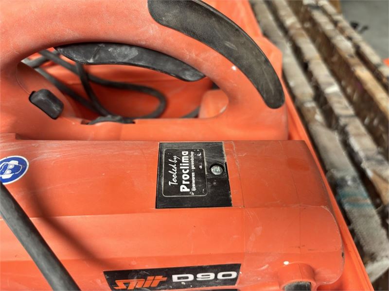 Spit D90 Sleuventrekker – foto 4 – kavel bij Hammertime
