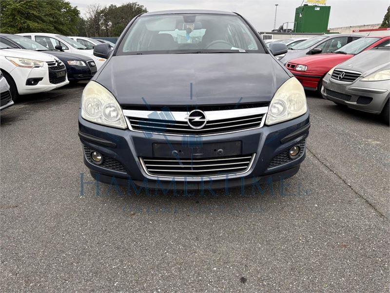 Opel Astra 1.6i Essentia, 2009 – foto 3 – kavel bij Hammertime