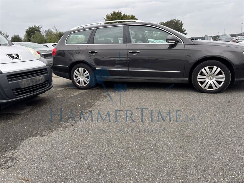 Volkswagen Passat Sw 2.0 Tdi Highline, 2006 – foto 5 – kavel bij Hammertime
