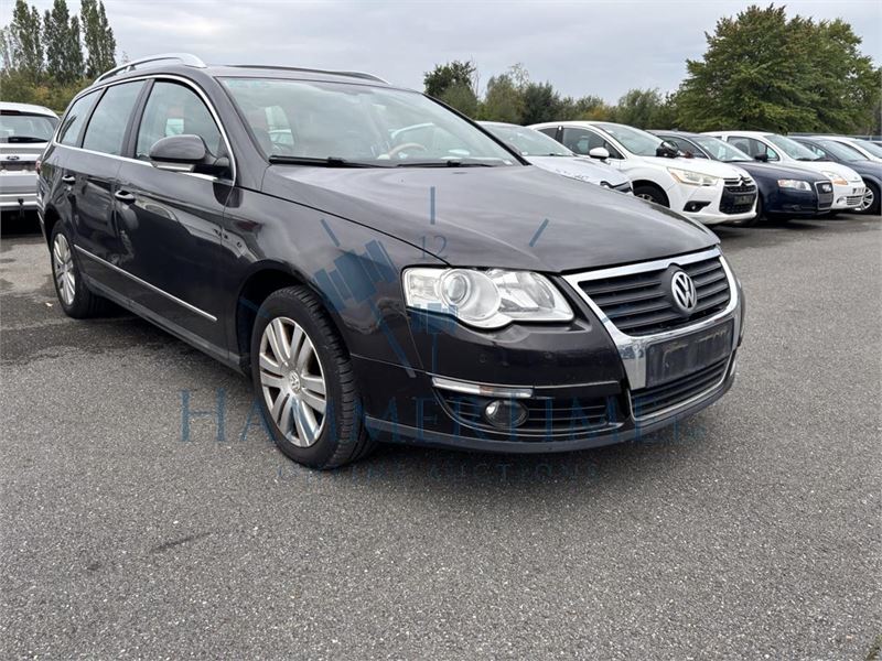 Volkswagen Passat Sw 2.0 Tdi Highline, 2006 – foto 4 – kavel bij Hammertime