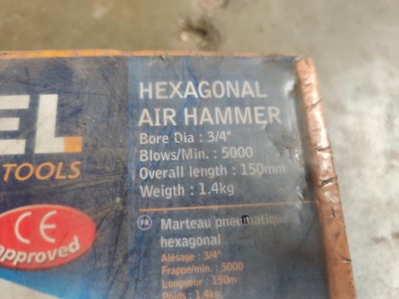 https://cdn.aeman.nl/AE_Hammertime/image/800/800/61f36148-8a7b-40d4-b13b-360f994073c0/jpg