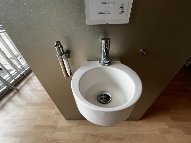 https://cdn.aeman.nl/AE_Hammertime/image/800/800/625789a9-c610-4f63-8752-cf39af45d6e3/jpg