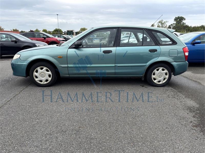 Mazda 3 Sedan 1.6i 16v Tsi, 2002 – foto 9 – kavel bij Hammertime