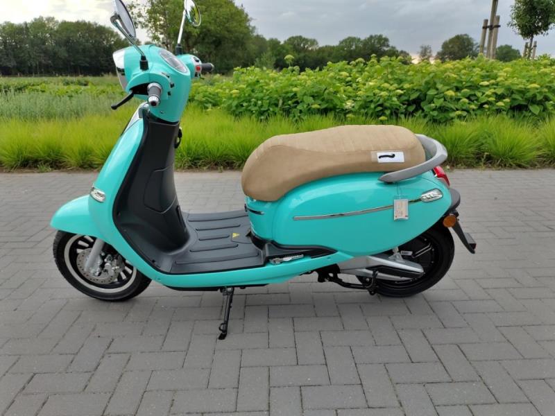 https://cdn.aeman.nl/AE_Hammertime/image/800/800/9c456a73-4182-444a-872e-301f045b231b/jpg