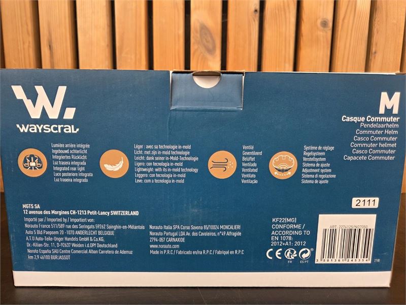 1 Fietshelm Blauw Medium – foto 9 – kavel bij Hammertime