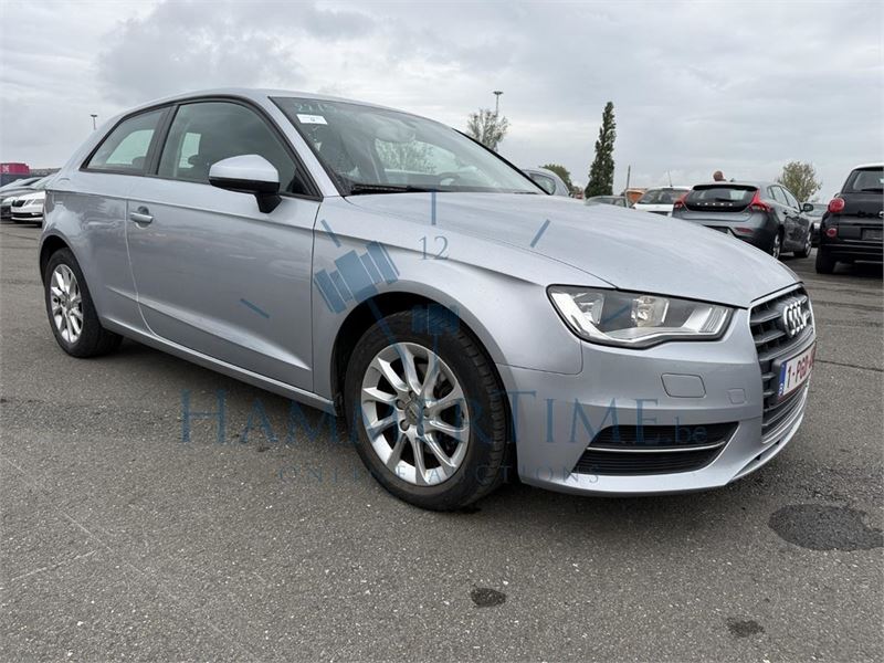 Audi A3 1.6 Tdi Attraction, 2015 – foto 4 – kavel bij Hammertime
