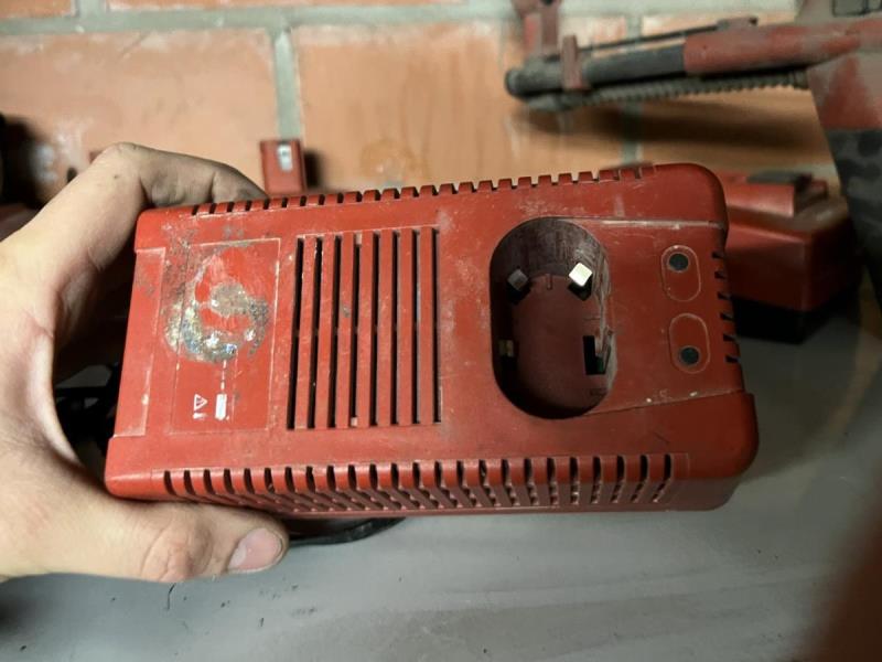 https://cdn.aeman.nl/AE_Hammertime/image/800/800/b12edc88-38be-4a82-8199-0ac795eb857b/jpg