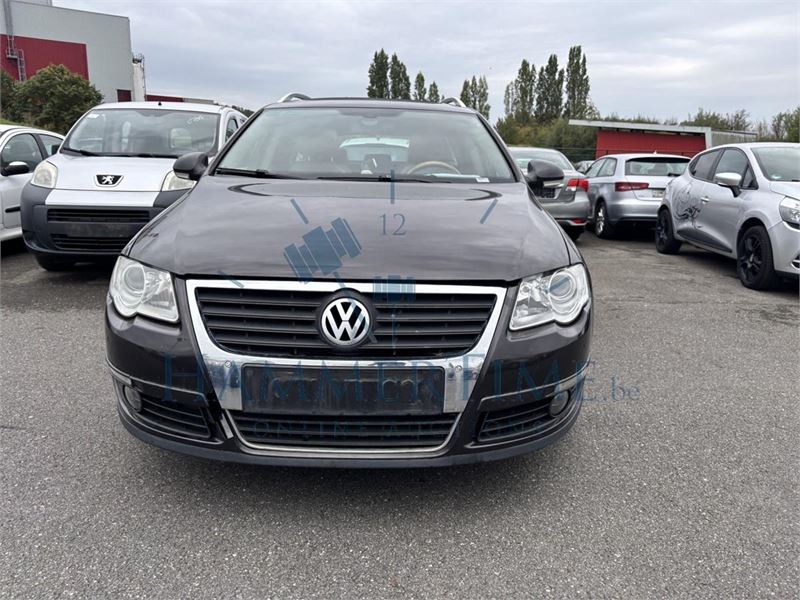 Volkswagen Passat Sw 2.0 Tdi Highline, 2006 – foto 3 – kavel bij Hammertime