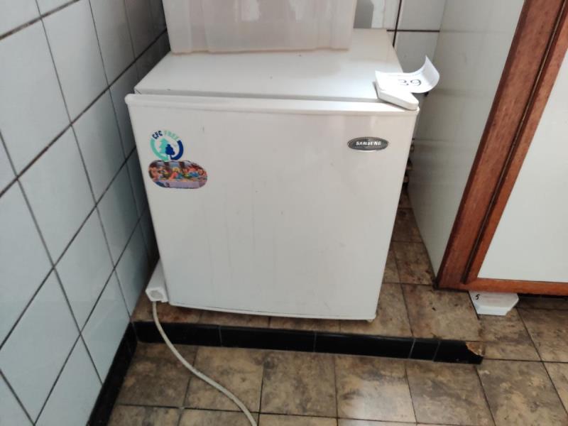 https://cdn.aeman.nl/AE_Hammertime/image/800/800/c1c712b4-040c-4da8-b3ef-40d159882f06/jpg