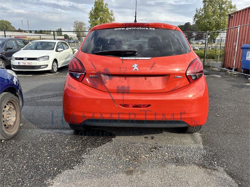 Peugeot 208 1.2i Puretech Style, 2017 – foto 7 – kavel bij Hammertime