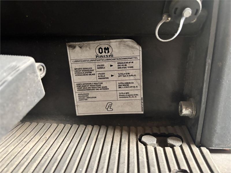 Heftruck Om Xe15 3ac – foto 3 – kavel bij Hammertime