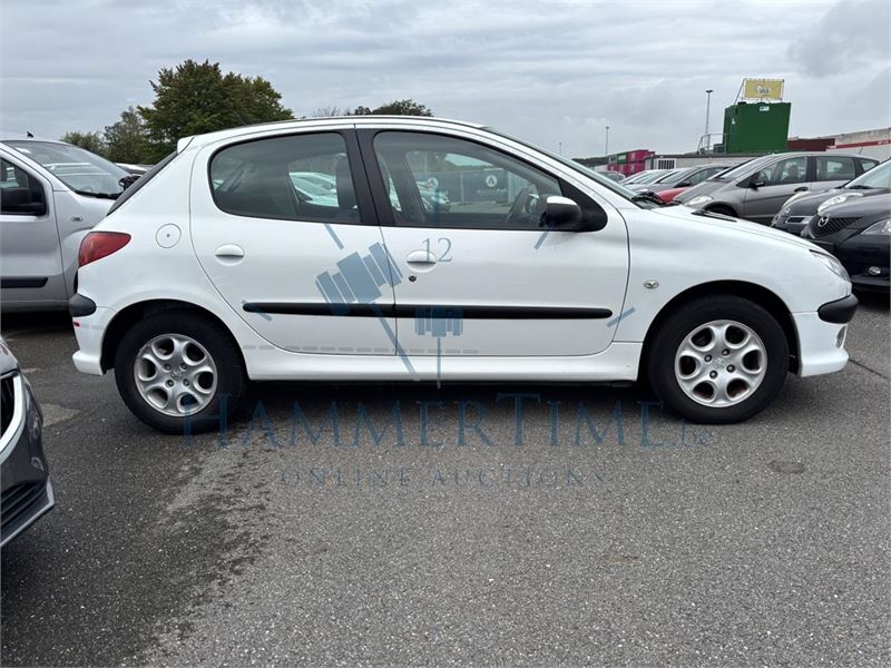 Peugeot 206 Phase Ii 1.4i Xs-Line, 2008 – foto 5 – kavel bij Hammertime