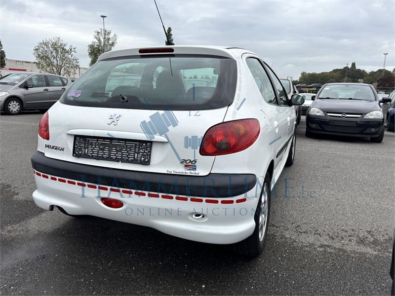 Peugeot 206 Phase Ii 1.4i Xs-Line, 2008 – foto 6 – kavel bij Hammertime