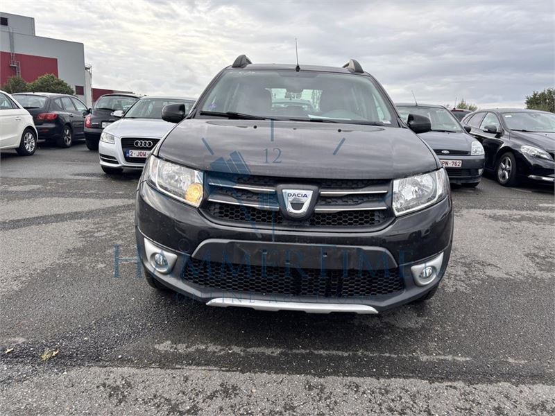 Dacia Sandero Stepway 0.9 Tce Stepway Plus, 2015 – foto 3 – kavel bij Hammertime