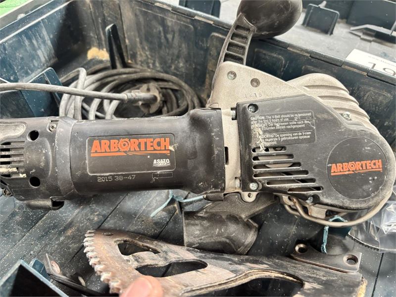 Multizaag Arbortech As170 – foto 4 – kavel bij Hammertime