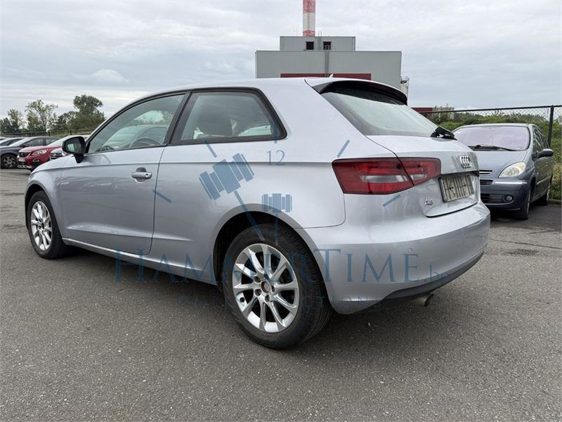 Audi A3 1.6 Tdi Attraction, 2015 – foto 8 – kavel bij Hammertime