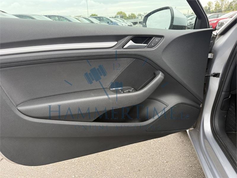 Audi A3 1.6 Tdi Attraction, 2015 – foto 9 – kavel bij Hammertime